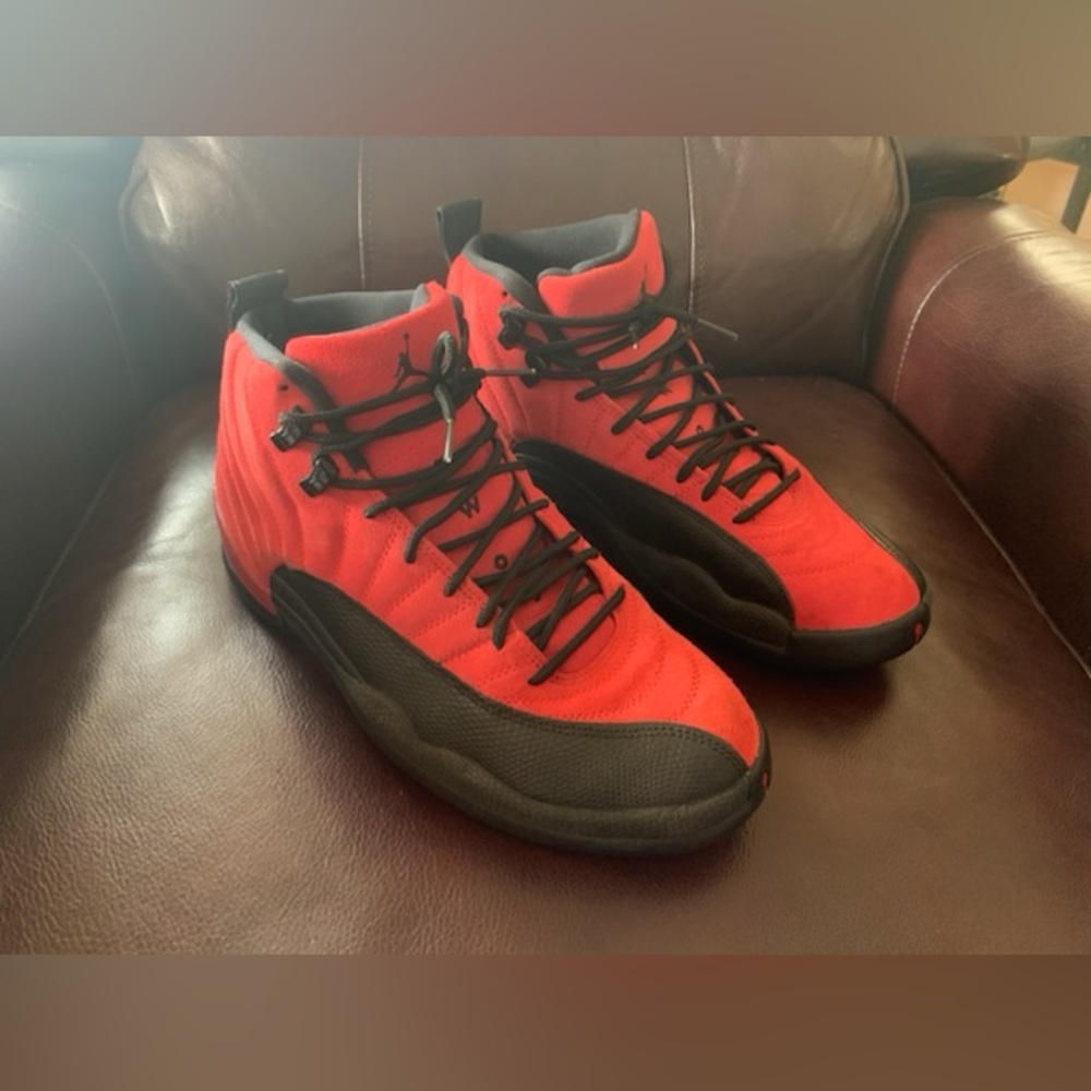 Men’s Jordans size 10